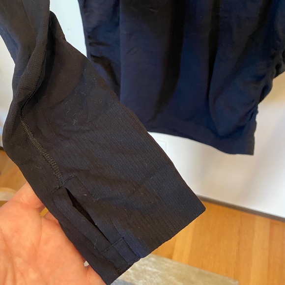 Athleta running shirt - Picture 5 of 6